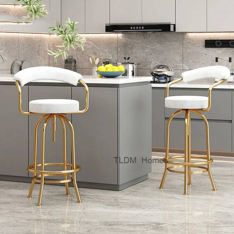 Sgabello da Cucina Stile Mid-c - Commercial Kitchen Designer recensione e prezzo