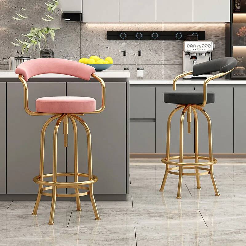 Sgabello da Cucina Stile Mid-c - Commercial Kitchen Designer recensione e prezzo